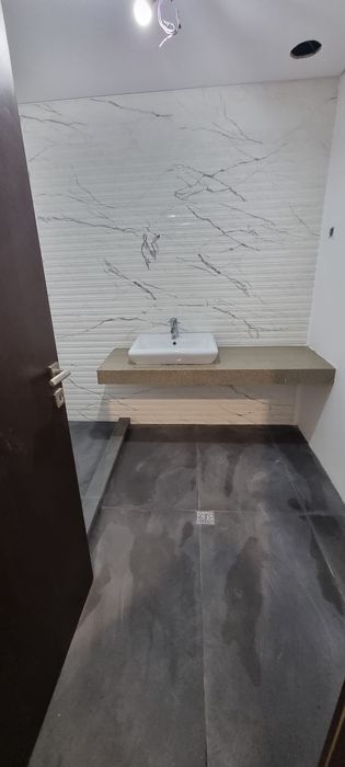 Meseriasi Executam lucrari de Rigips , zugraveala