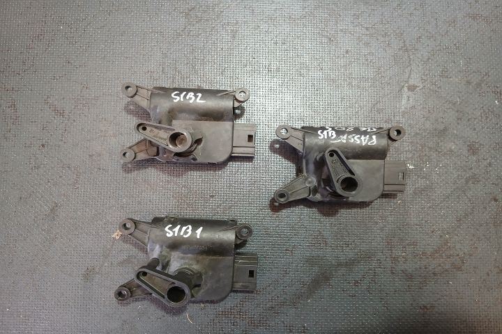 Motoras clapeta aeroterma 3C0907511 0132801370 3C0907511 0132801370 V