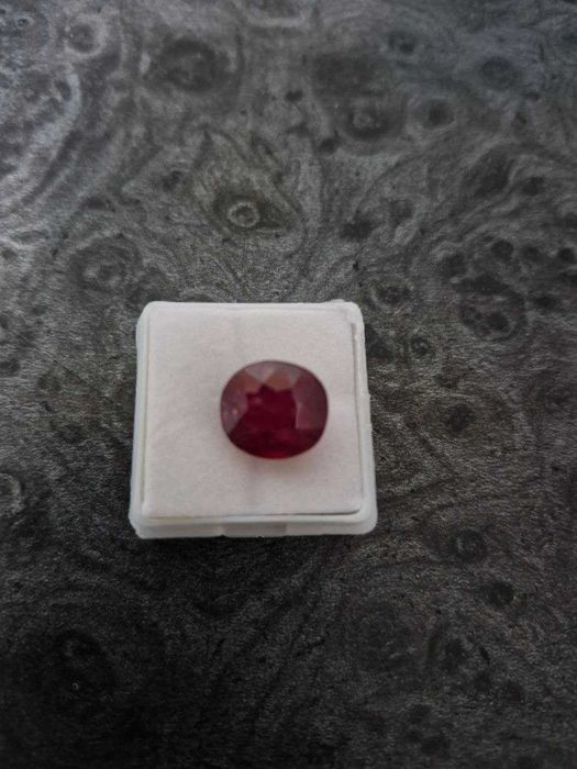 Natural Ruby (натуралний рубин)