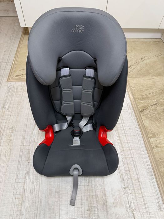 Детско столче за кола