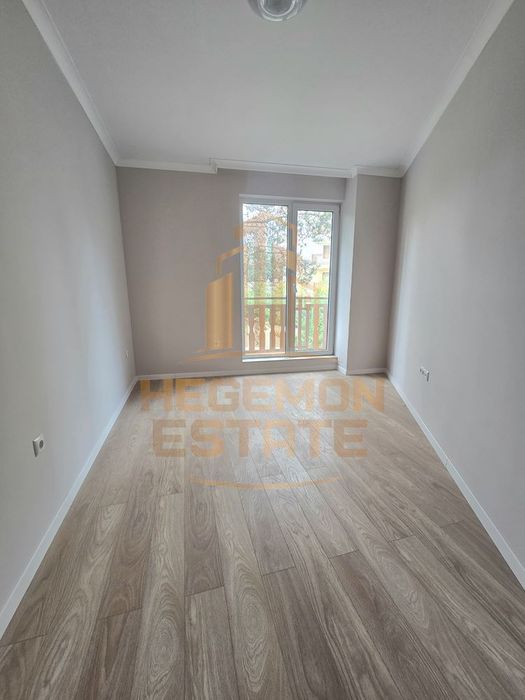 Продава се Двустаен апартамент в к.к. Св.Св. Константин и Елена - 67 кв.м за 2457 €/кв.м - Снимка #5