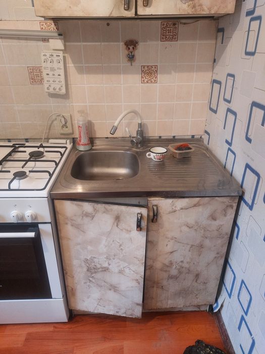 Кухонный гарнитур,