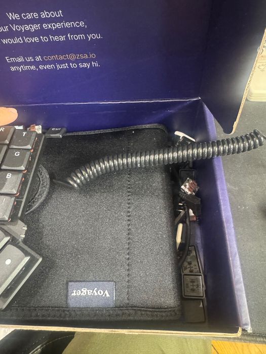 Split keyboard ZSA Voyager