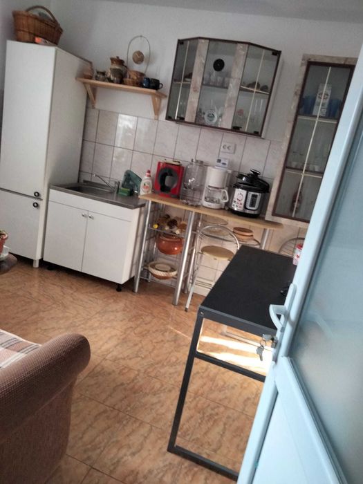 Schimb casa sat Zoresti, comuna Vernesti, cu apartament Buzau