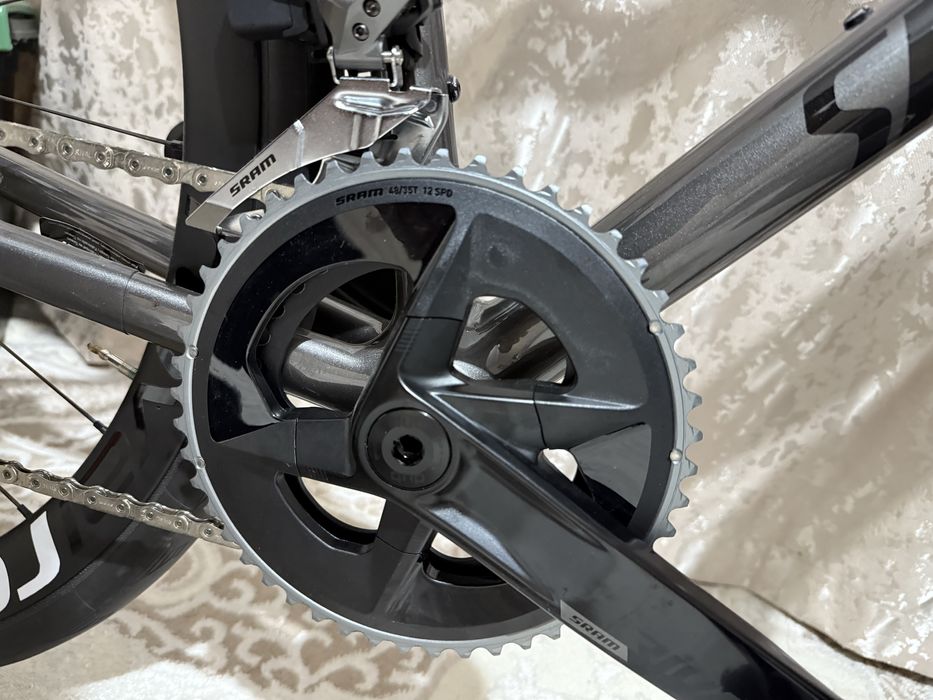 Шоссейный велосипед Specialized Tarmac SL8