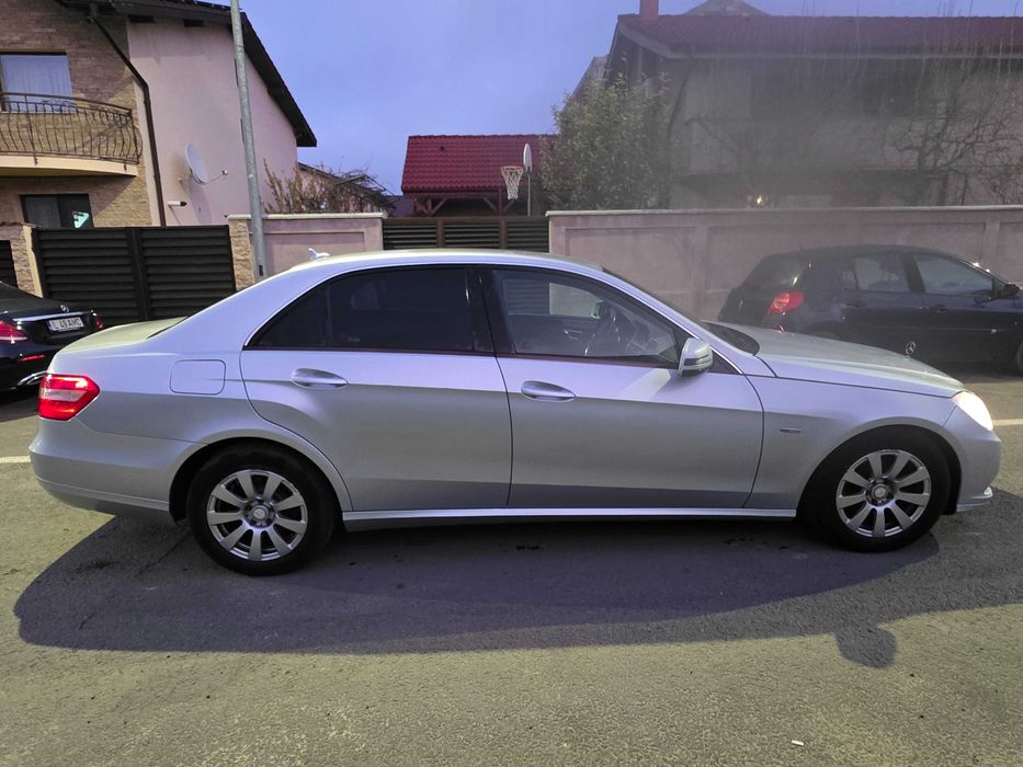 Vand Mercedes Benz  E Class , W212, 2009