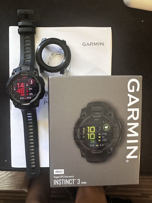 Спортен смарт масовник Garmin Instinct 3 amoled 45mm