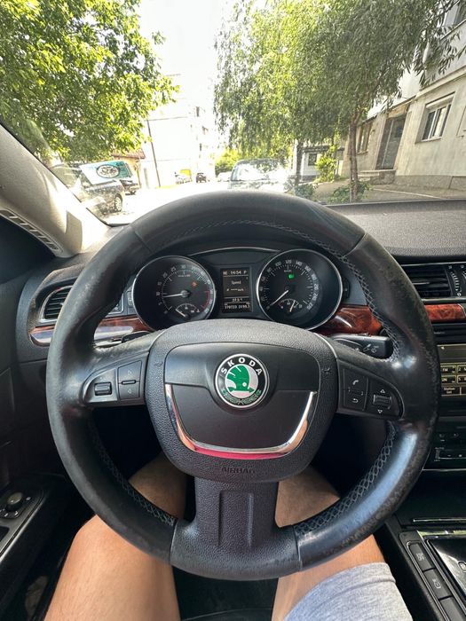 SKODA Superb 2010 — imagine 5