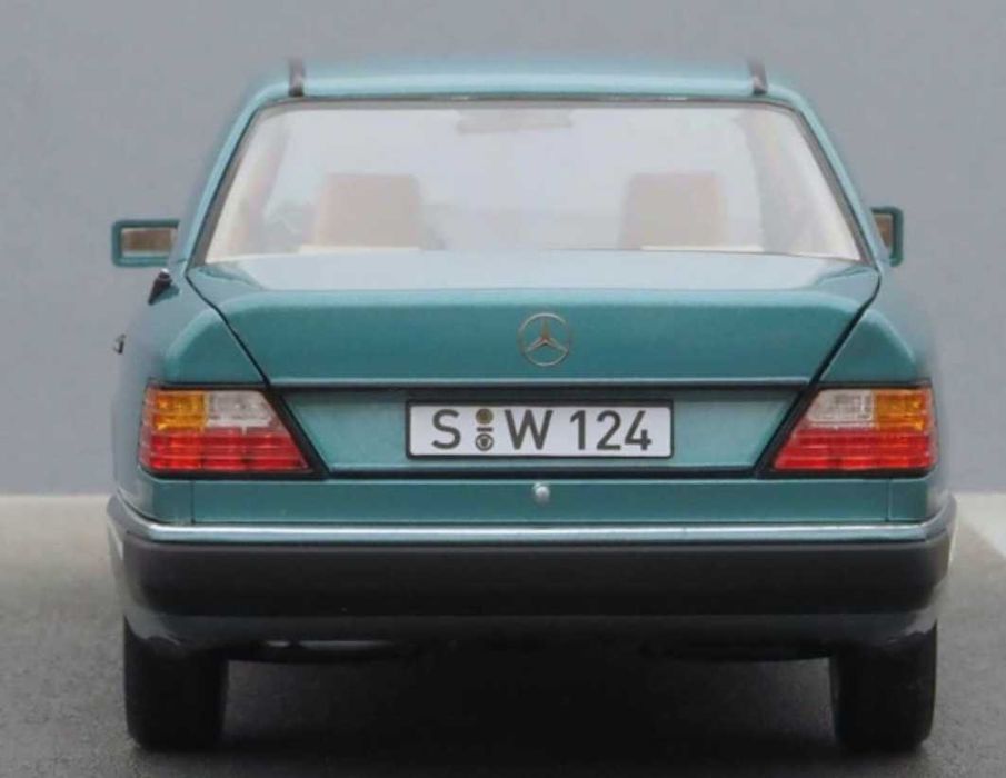 Масштабные модели 1/18