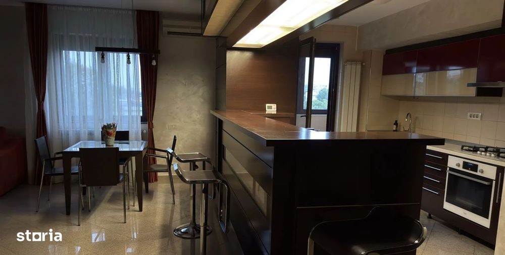 Apartament 3 camere Sun Plaza