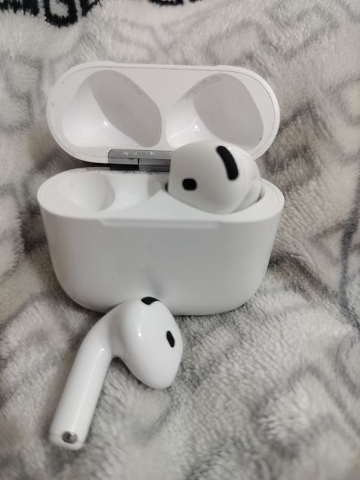 Продам наушники разные