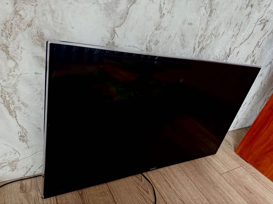 Led-Телевизор Samsung