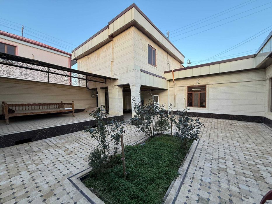 MARKAZDAN TAYYOR 3.5 SOTIQLI hovli sotiladi #a779