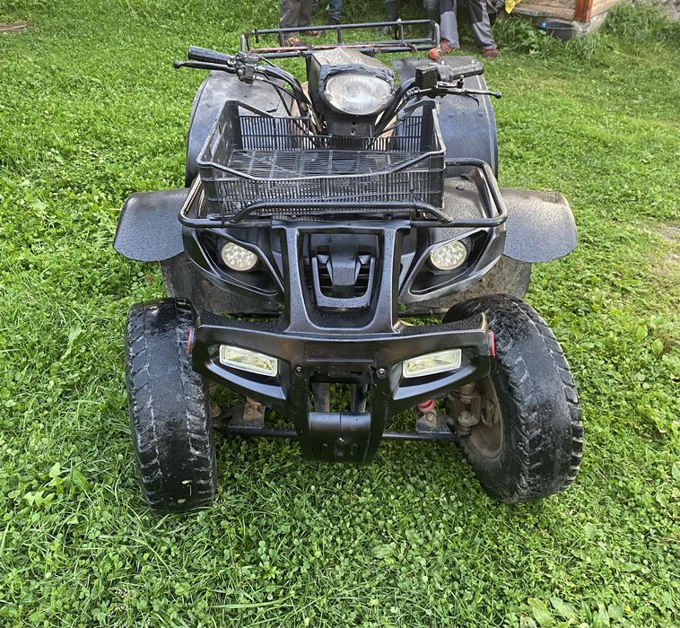 Vând ATV Hummer  200cc
