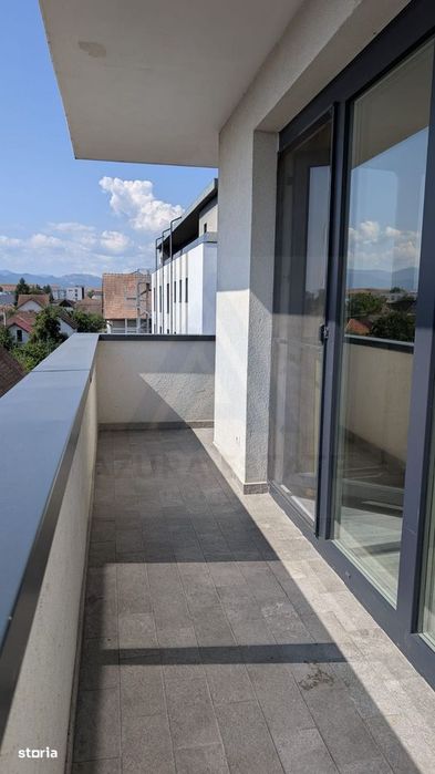 Apartament premium 80 mp utili balcon parcare subterana C. Dumbravii