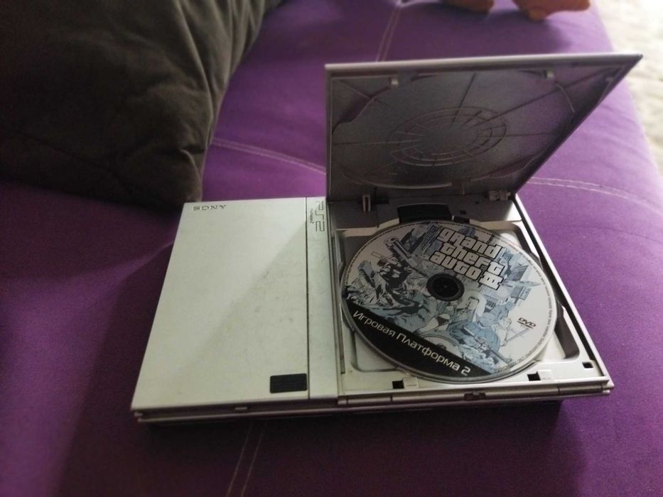 Playstation 2 + джойстик + игры