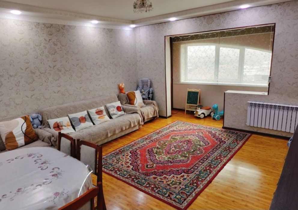 Квартира Максим Горький 2/8/9 С Ремонтом 65м2 Отдельный вход