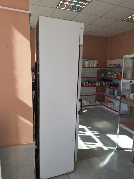 Хладилна витрина