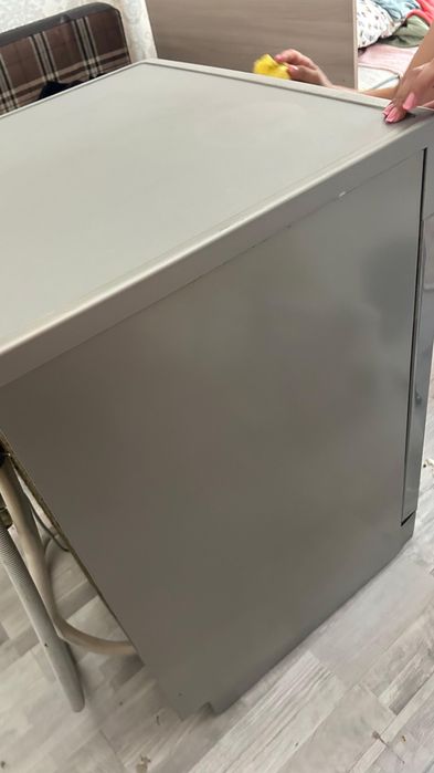Продается посудамойка