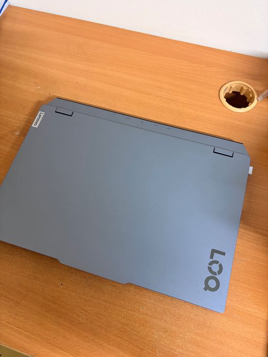 Lenovo Loq15ARP9