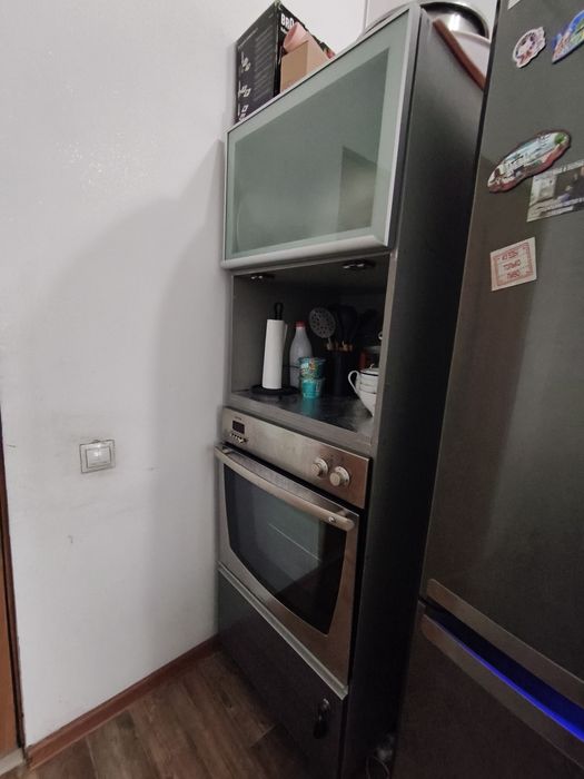 Кухонный гарнитур с техникой