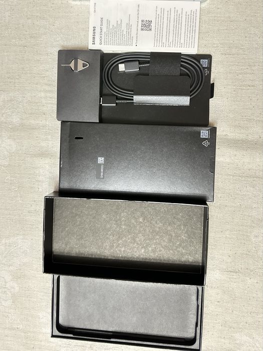 Samsung Galaxy Z Flip5 в гаранция още 18 месеца