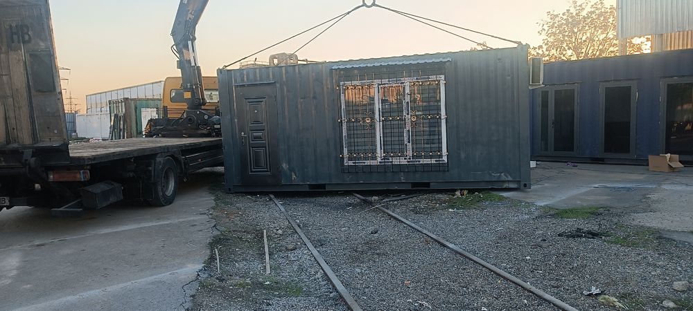 Контейнеры под офис мобильный домик