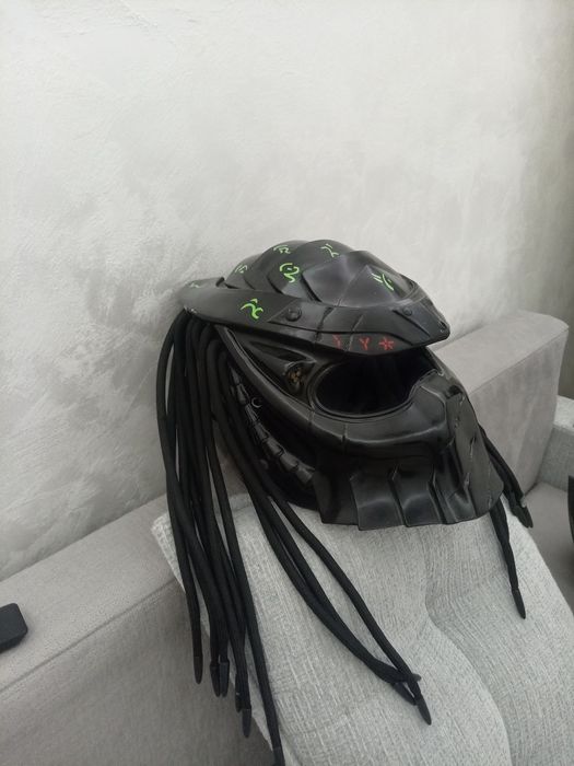 Шлем  Хишник    PREDATOR