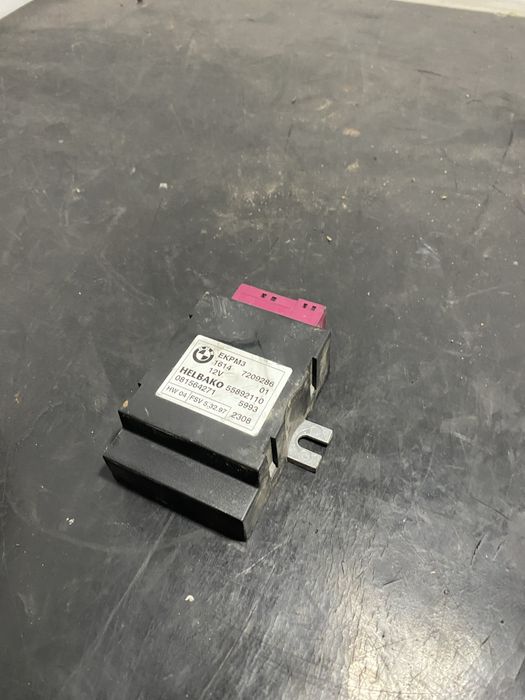 Releu pompa combustibil Bmw Seria 5 E60 E61 2.0d 3.0d 530d 525d 530d