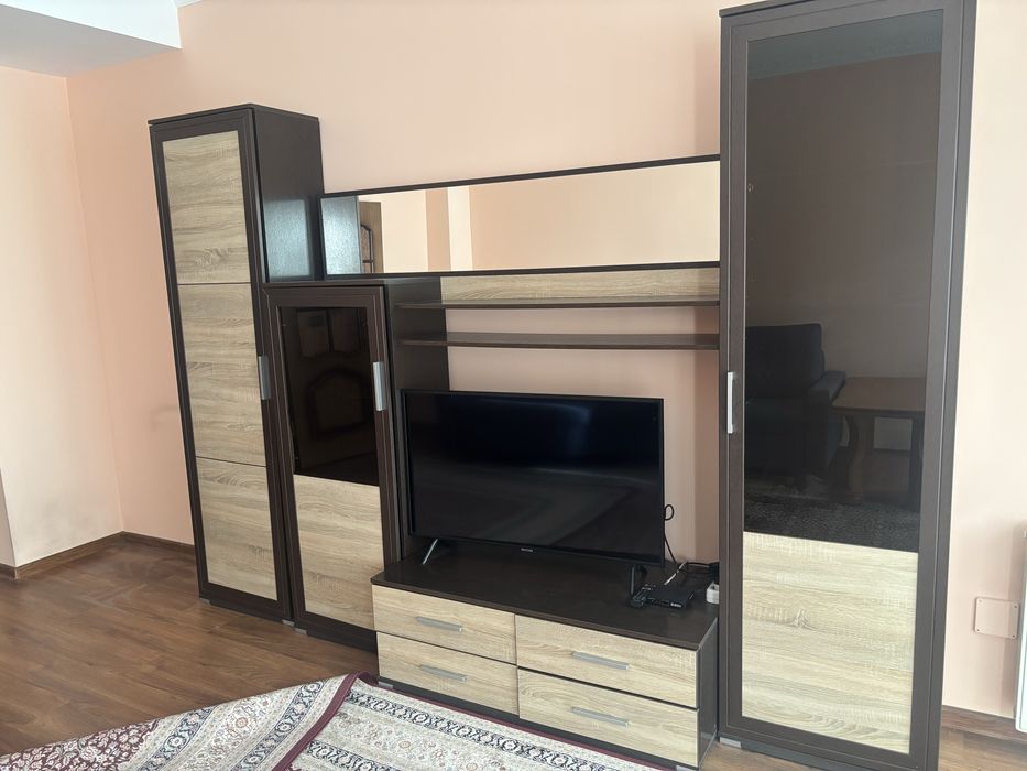 Стенка в гостиную