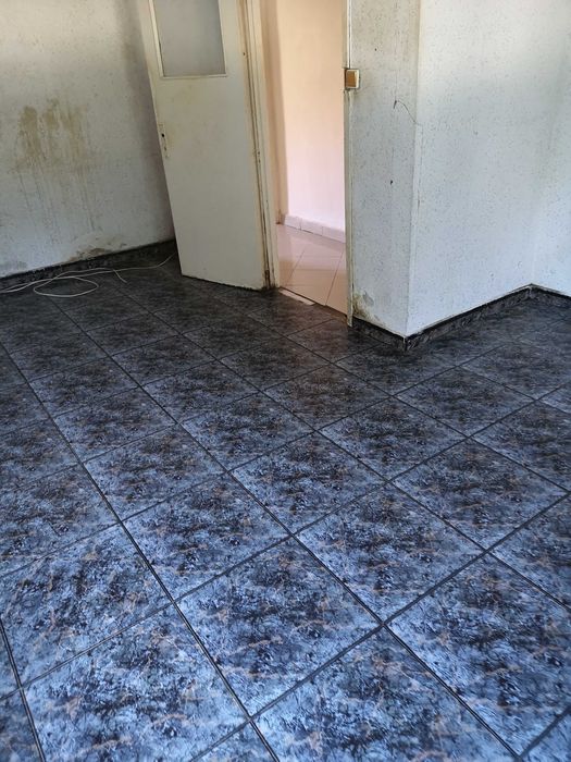 Продава се Четиристаен апартамент в Русе, Център - 112 кв.м за 1027 €/кв.м - Снимка #3