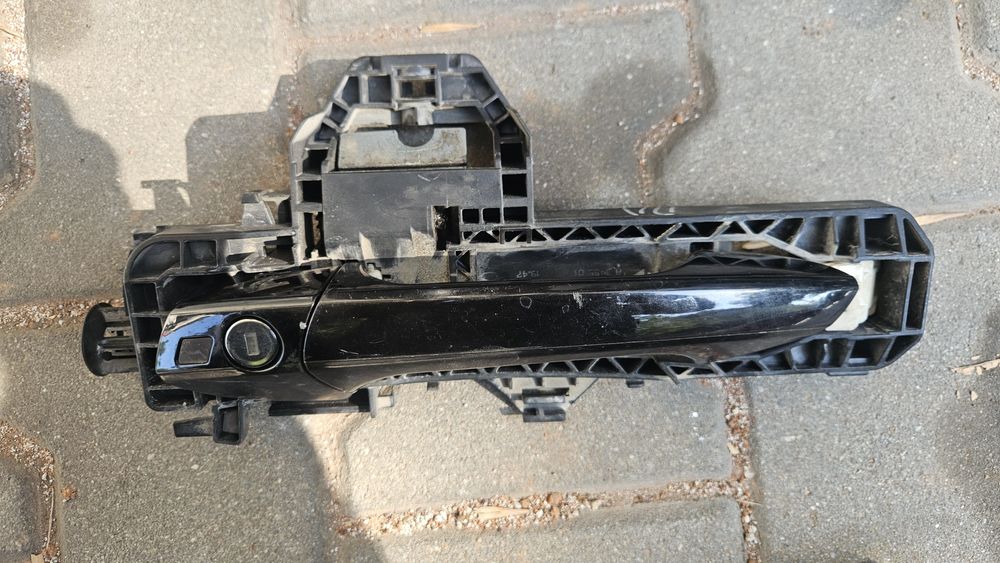 Лед решетка (Дневни светлини)/Предна лява дръжка за  Merceses w204