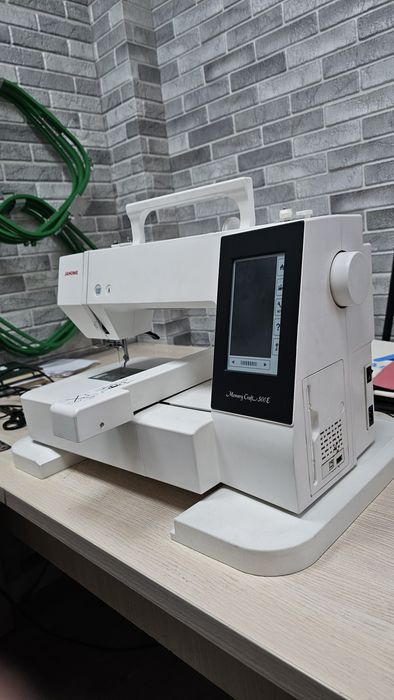 Вышивальная машина Janome Memory Craft 500E