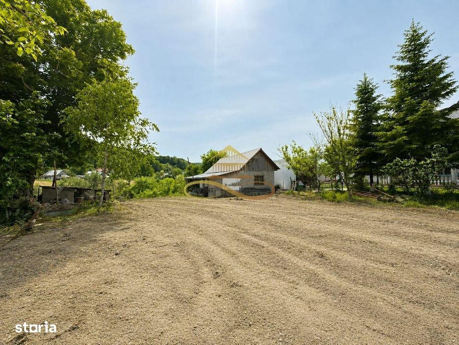 Casa cu teren intravilan 1234 mp,  Buhoci