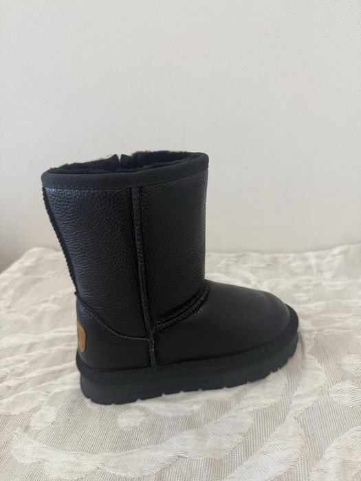 Детские кожанные угги