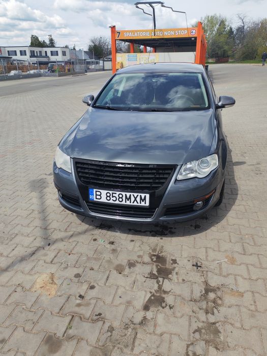 Vând Volkswagen Passat B6