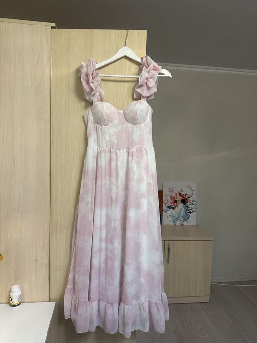 Платье вечернее