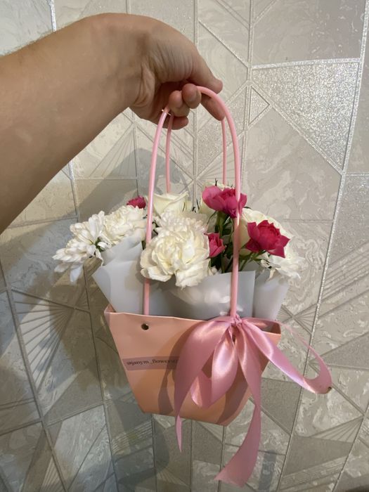 Любой букет 3 тыс тенге