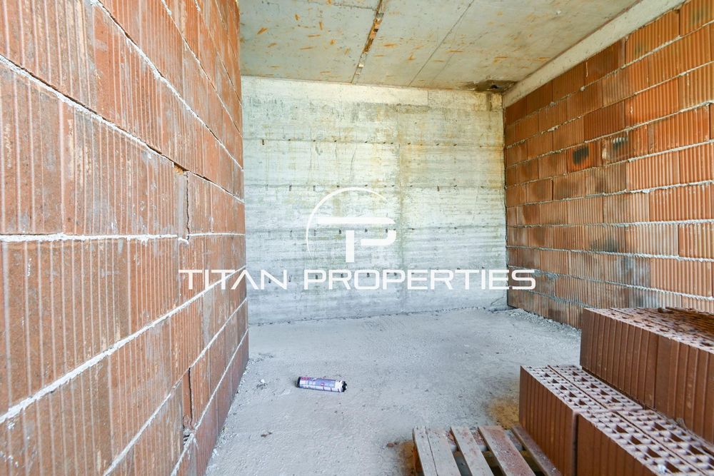 Продава се Тристаен апартамент в София, Левски В - 118 кв.м за 864 €/кв.м - Снимка #8