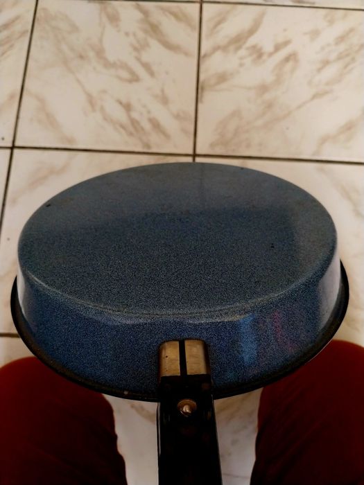 Емайлиран тиган - нов