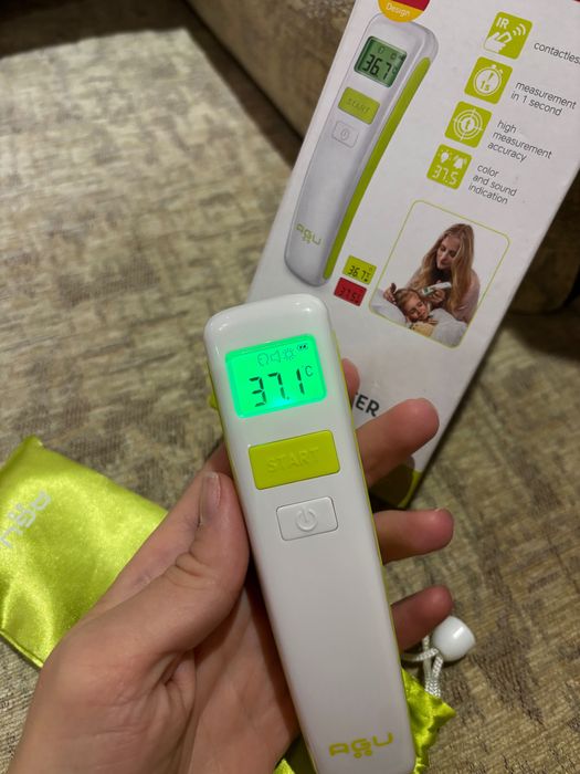 Безконтактен термометър Agu