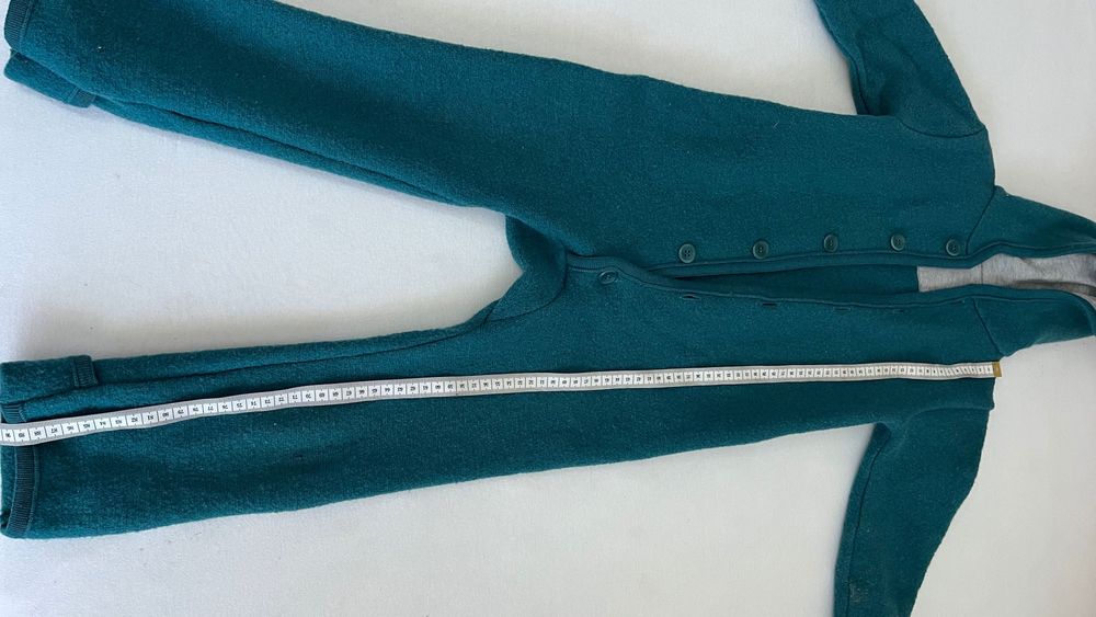 Disana , Salopeta și jacheta din lana