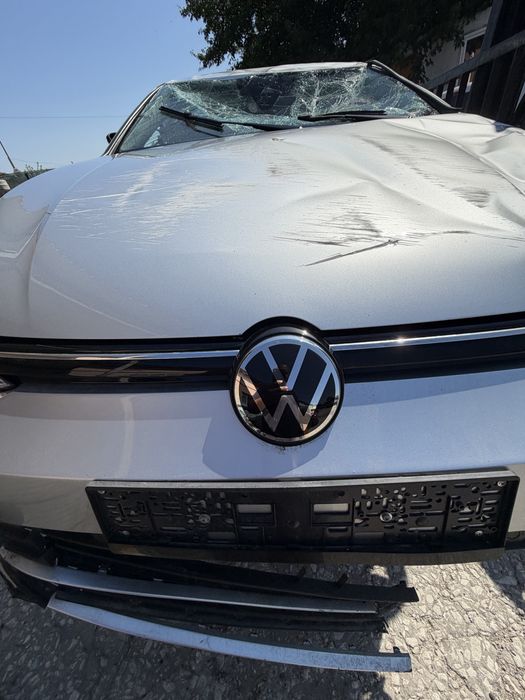 На части Vw Golf 8 Голф 2.0tdi код DTR 85kw автомат дигитален километраж камери дистроници ном 775