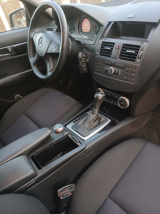 Mercedes cdi 220 de 170 cp din 2011