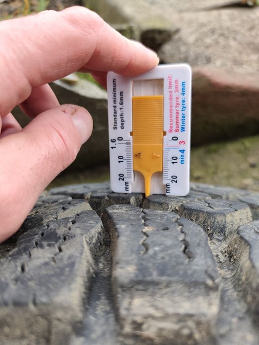 Гуми Goodyear duratrac 235/75/15