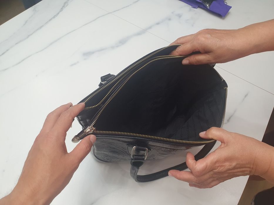 Продам женскую сумку