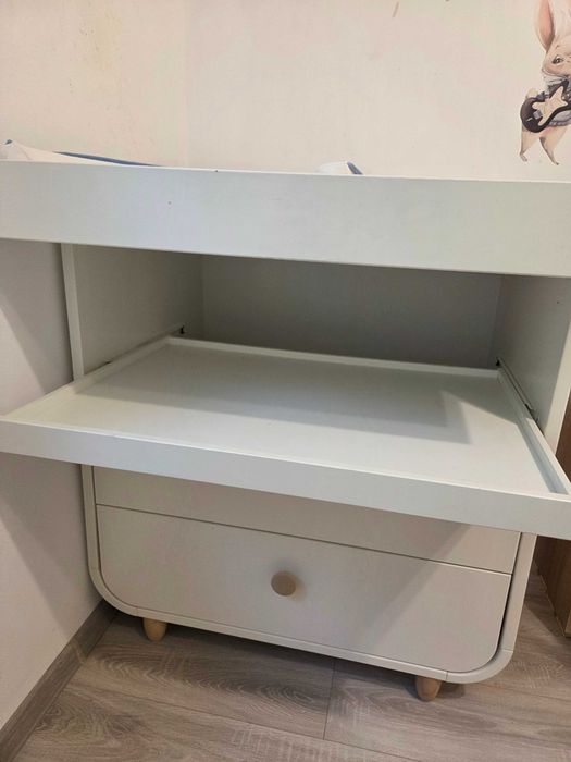 Masa de înfășat MYLLRA – IKEA