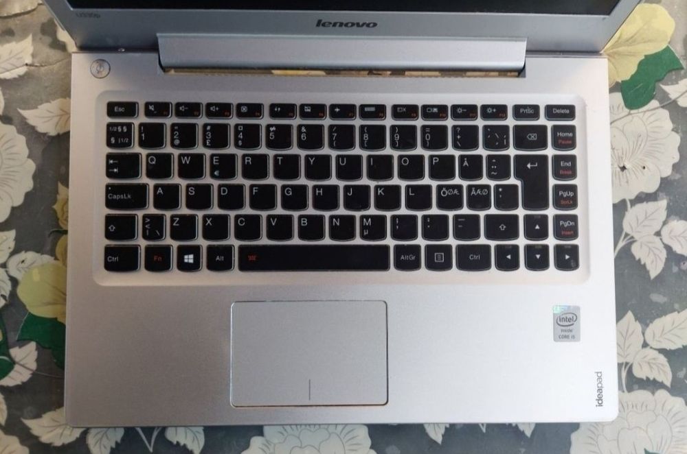 Laptop Lenovo IdeaPad i5