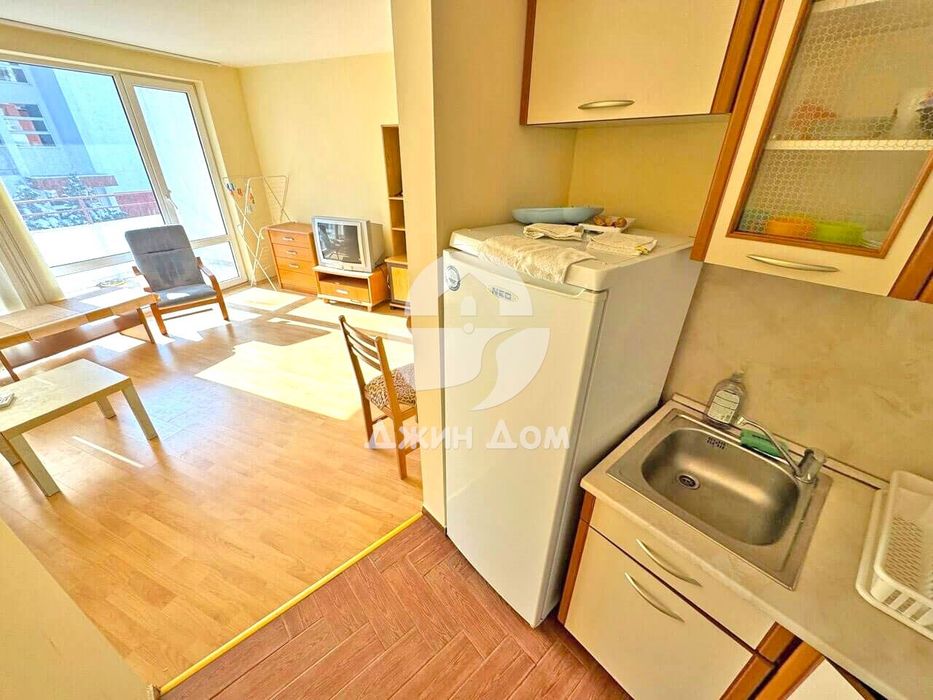 Продава се Двустаен апартамент в к.к. Елените - 72 кв.м за 1021 €/кв.м - Снимка #5