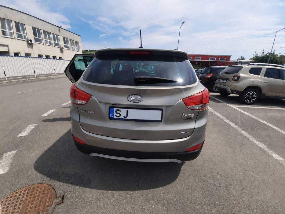 HYUNDAI ix35 2010 — imagine 21